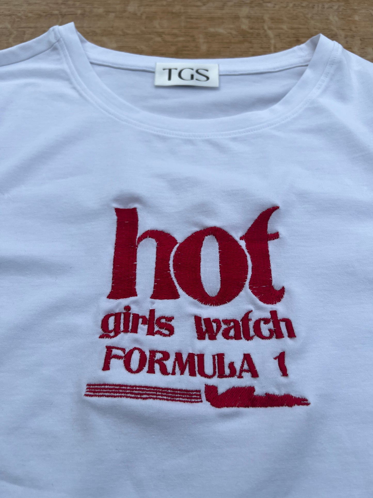 Hot Girls Watch F1